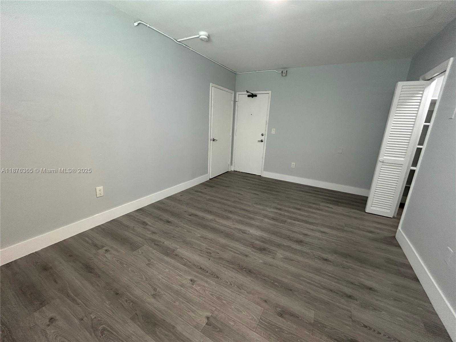 Small Image of 1334 ALTON RD #B6, Miami Beach Number 17