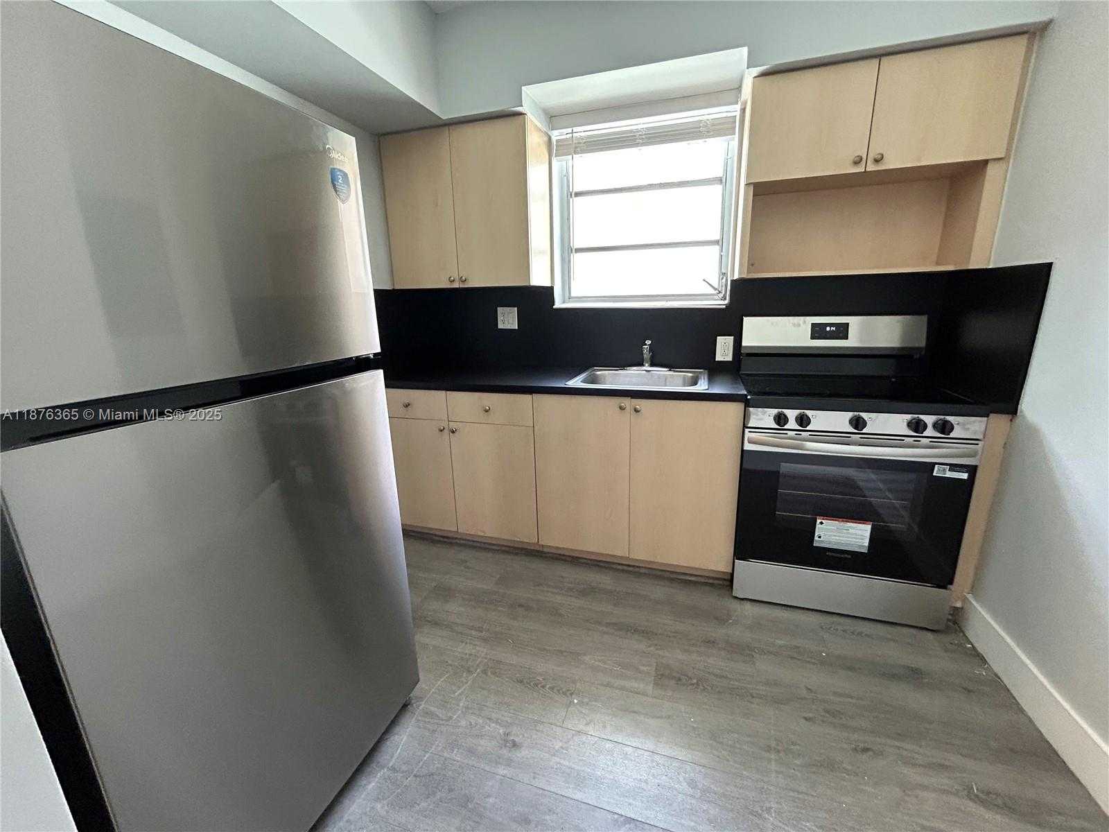 Small Image of 1334 ALTON RD #B6, Miami Beach Number 6