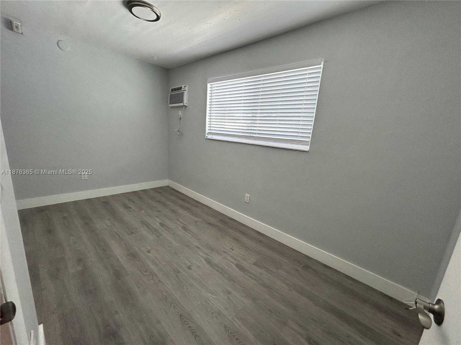 Small Image of 1334 ALTON RD #B6, Miami Beach Number 7