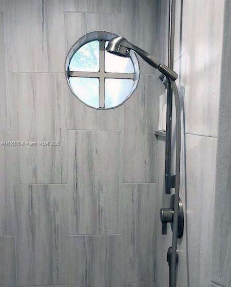 Small Image of 3483 EMERALD OAKS DR #1701, Hollywood Number 29