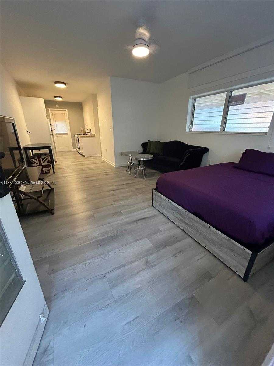 Small Image of 65 WASHINGTON AVE #6, Miami Beach Number 7