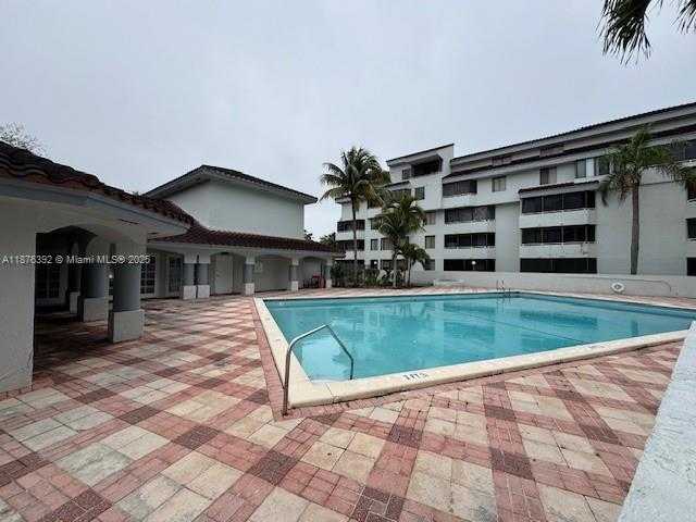 Small Image of 8335 SOUTH WEST 152ND AVE #PH2, Miami Number 19