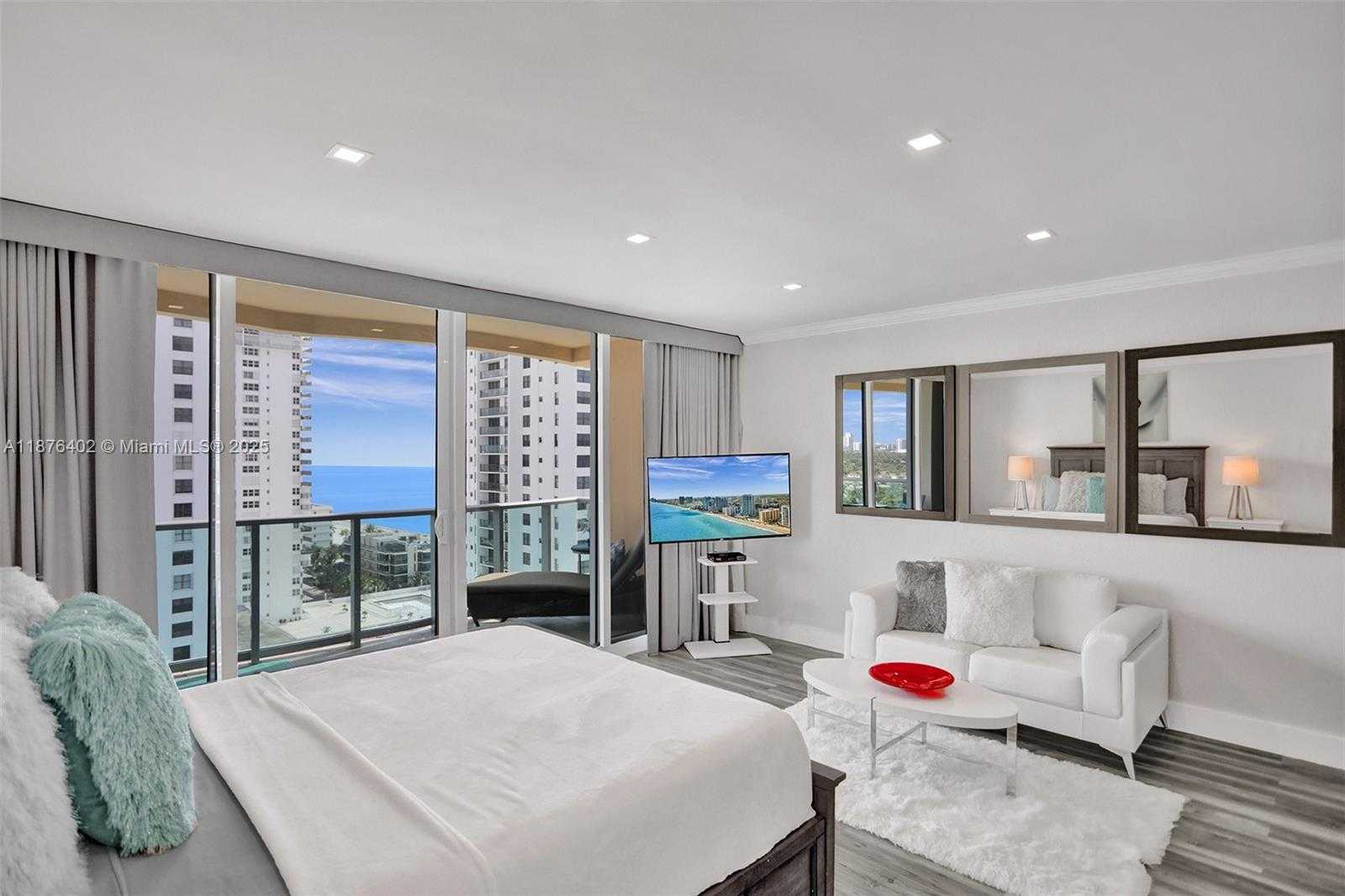 Small Image of 2501 SOUTH OCEAN DR #PH37 (available Nov), Hollywood Number 10