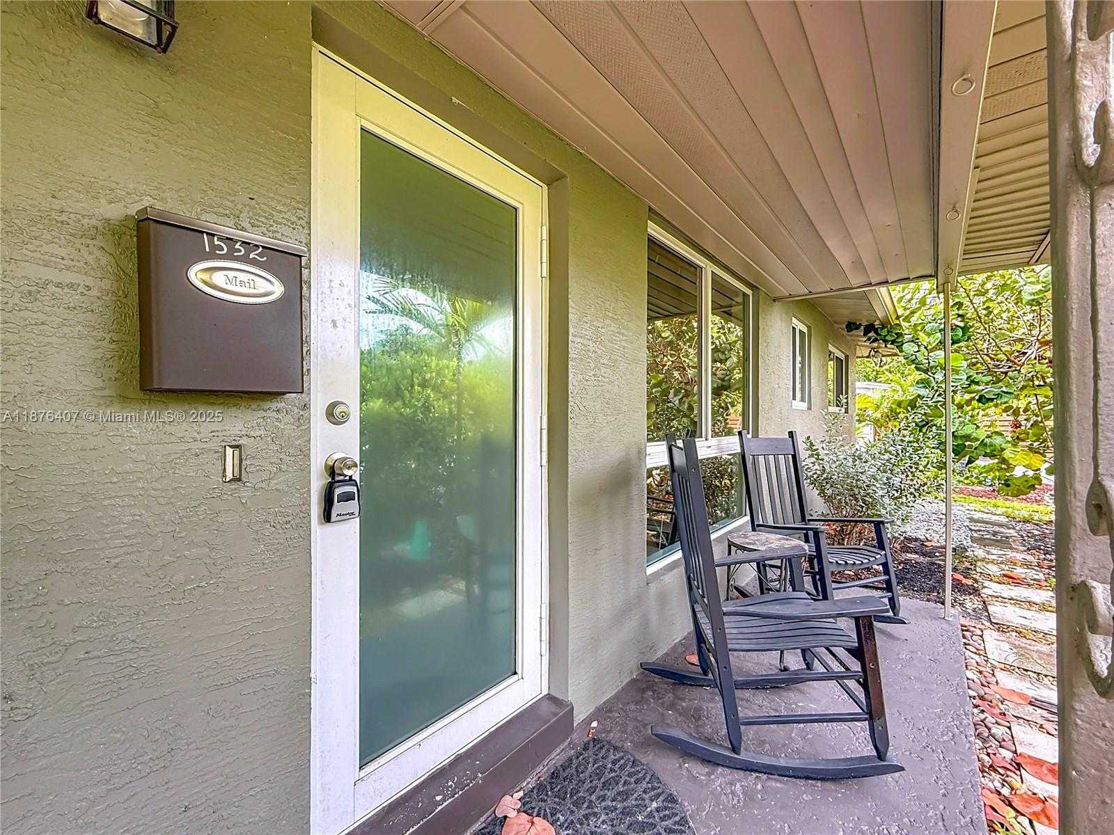 Small Image of 1532 NORTH EAST 39TH ST, Oakland Park Number 12