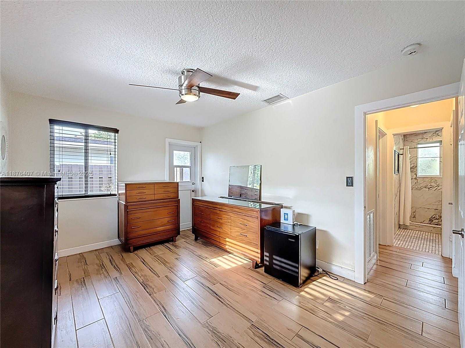 Small Image of 1532 NORTH EAST 39TH ST, Oakland Park Number 30