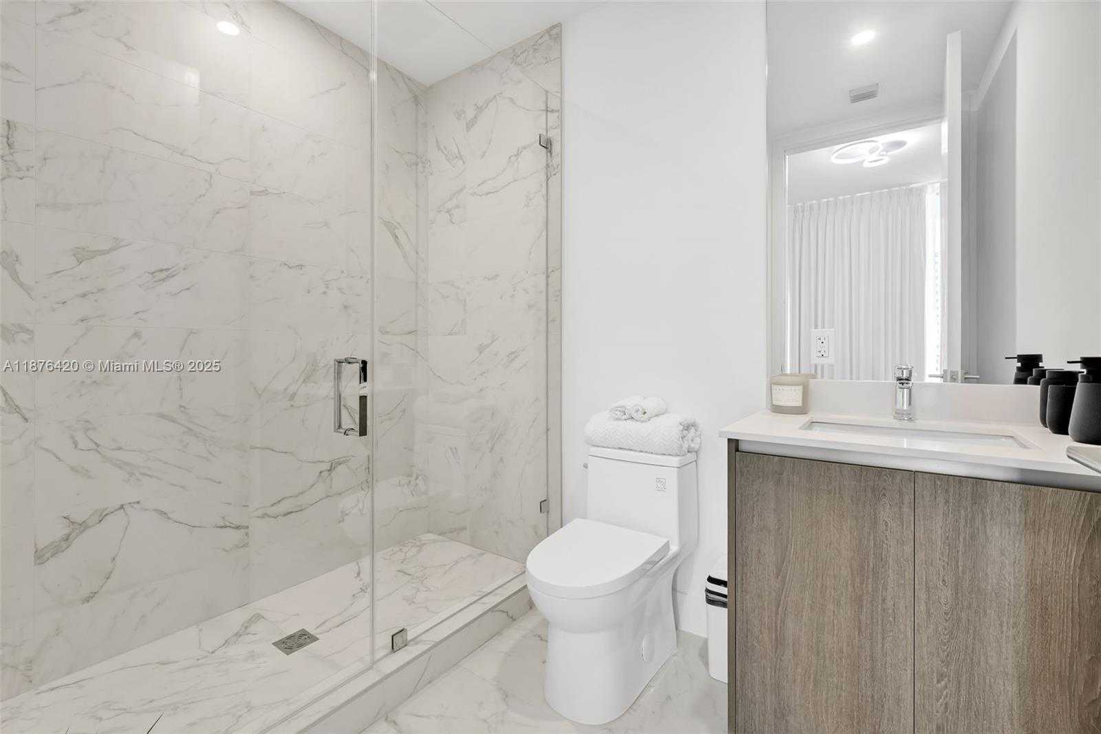 Small Image of 17550 COLLINS AVE #801, Sunny Isles Beach Number 21