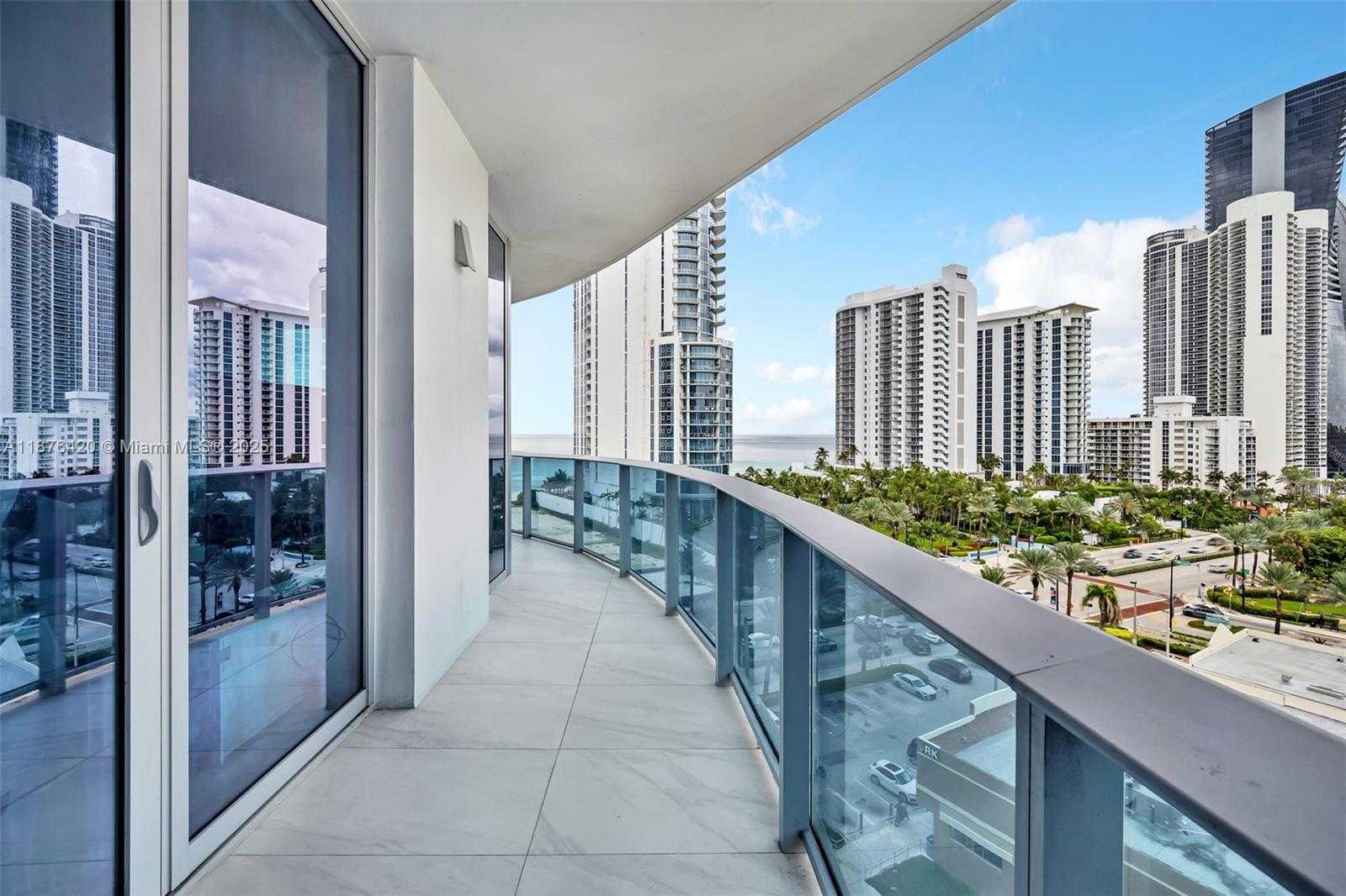 Small Image of 17550 COLLINS AVE #801, Sunny Isles Beach Number 27
