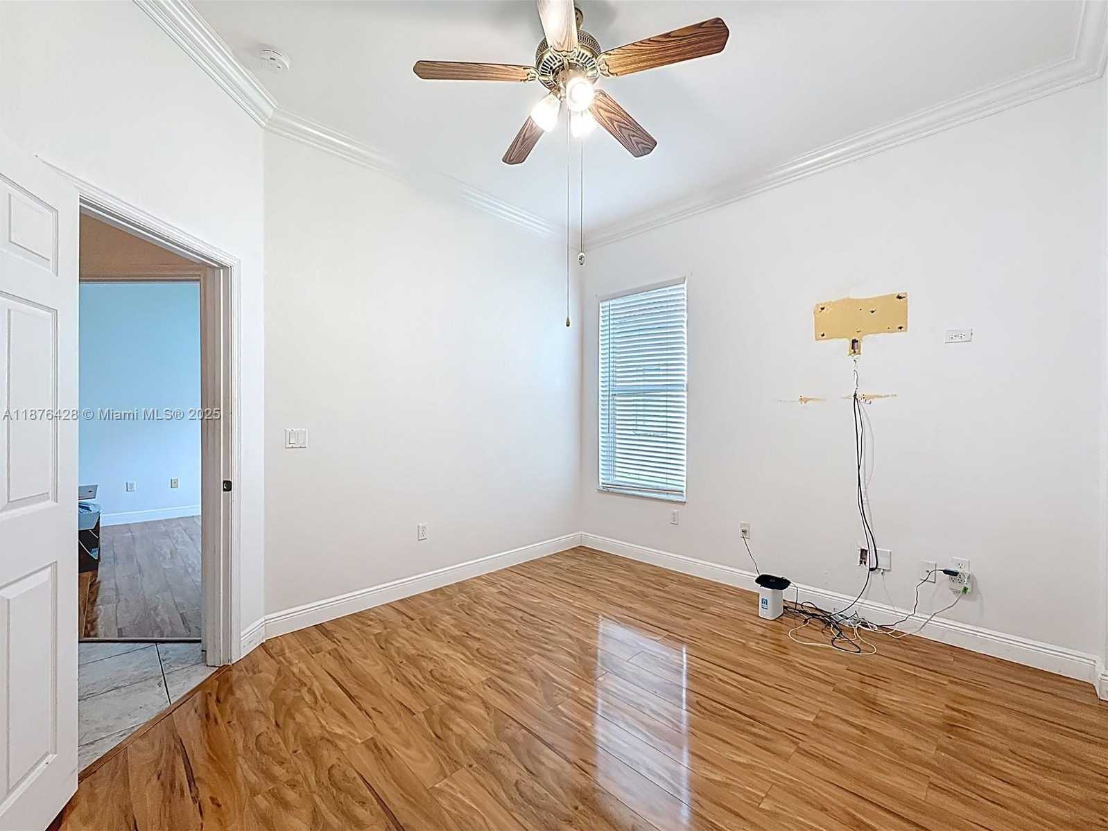 Small Image of 15957 SOUTH WEST 14TH ST, Pembroke Pines Number 45