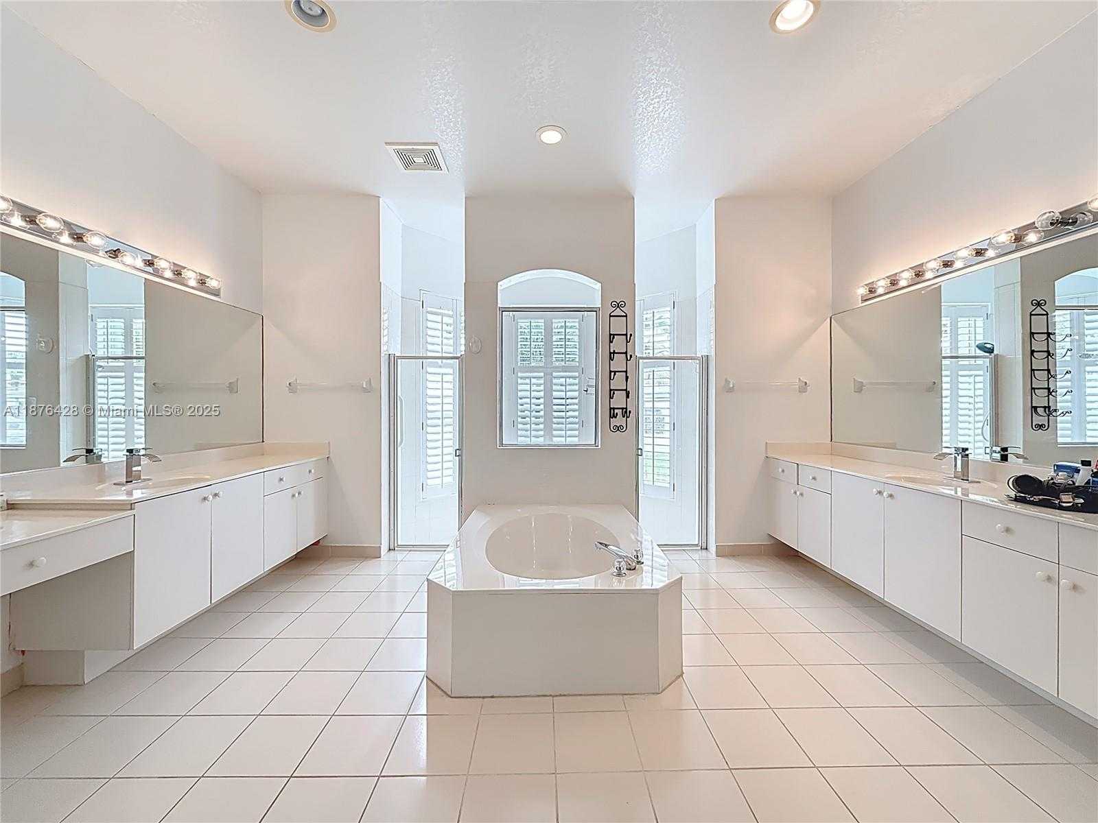 Small Image of 15957 SOUTH WEST 14TH ST, Pembroke Pines Number 60