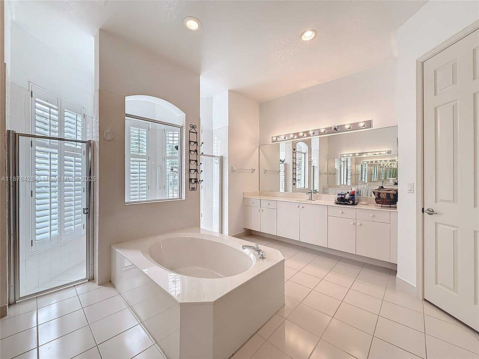 Small Image of 15957 SOUTH WEST 14TH ST, Pembroke Pines Number 65