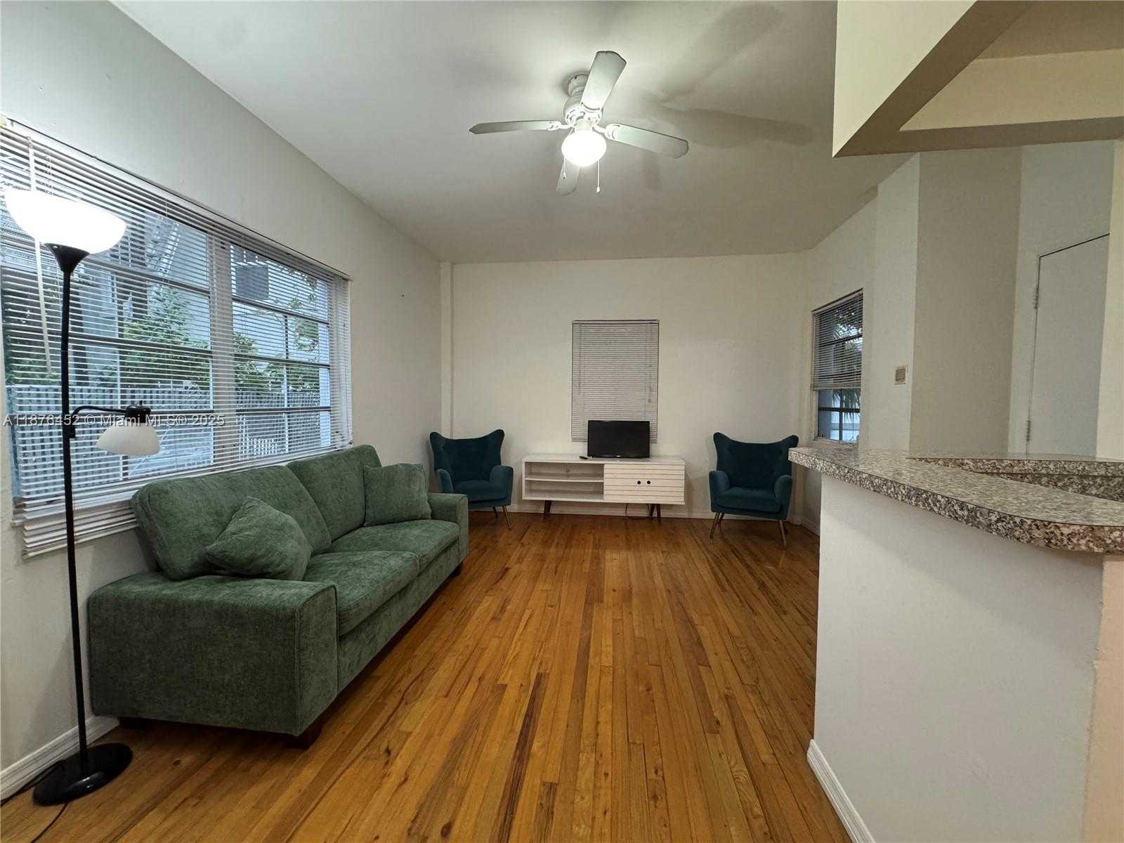 Small Image of 1525 PENNSYLVANIA AVE #17, Miami Beach Number 5