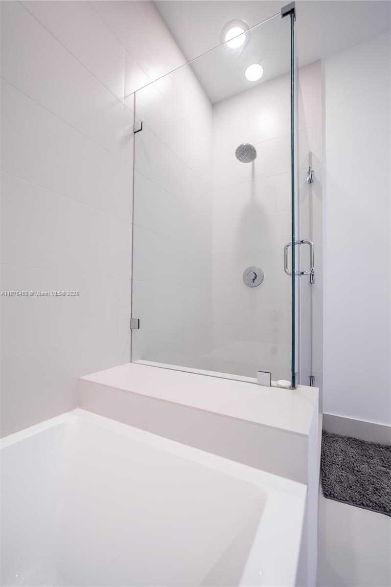 Small Image of 501 NORTH EAST 31ST ST #PH4402, Miami Number 21