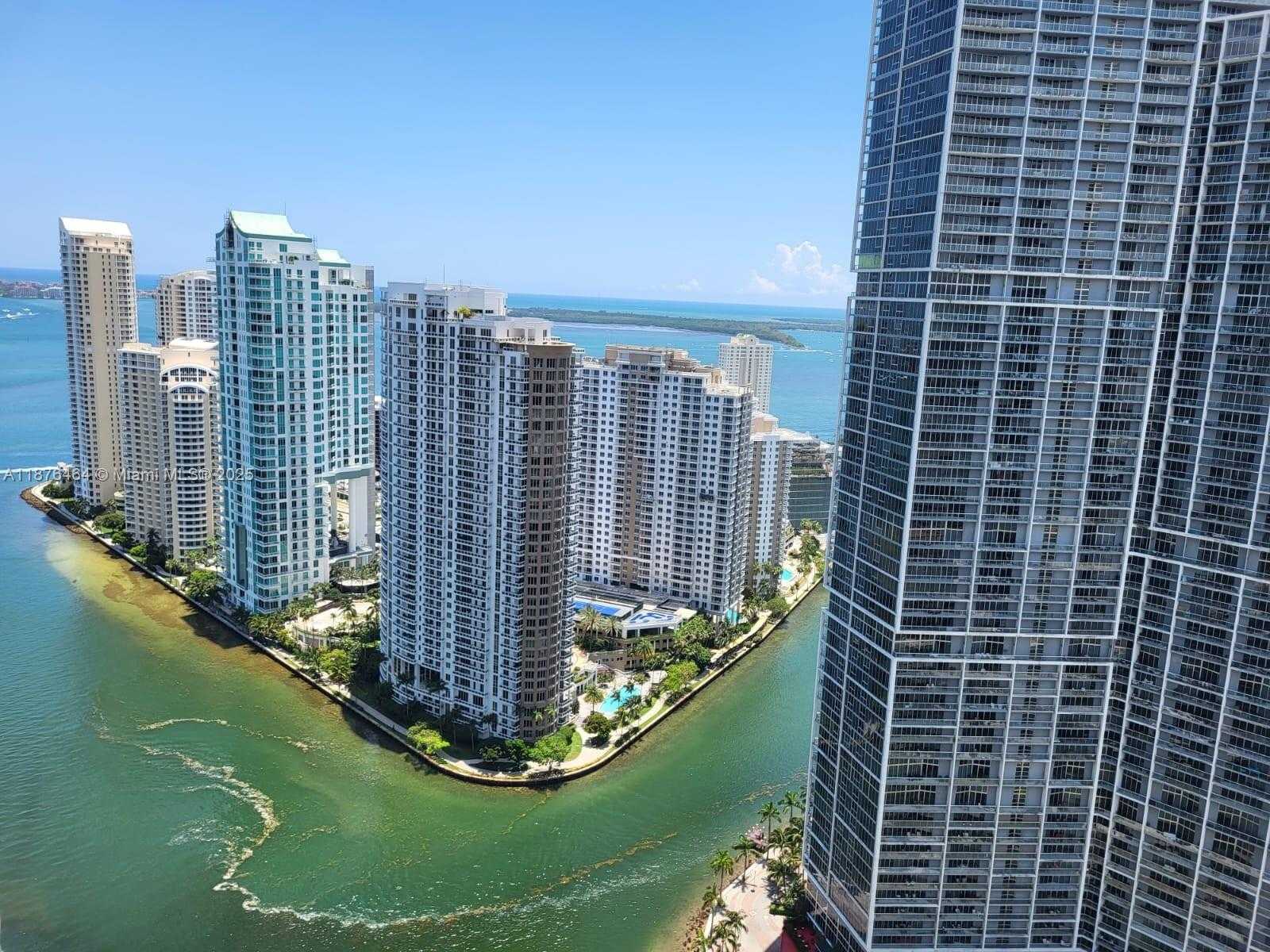 Small Image of 200 BISCAYNE BOULEVARD WAY #4203, Miami Number 8