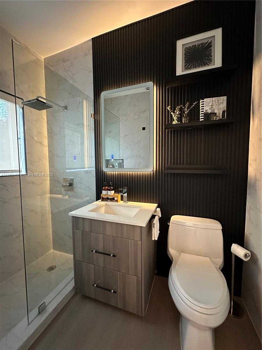 Small Image of 7700 COQUINA DR, North Bay Village Number 12