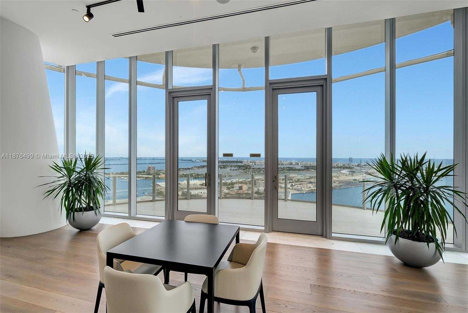 Small Image of 300 BISCAYNE BOULEVARD WAY #2402E, Miami Number 24