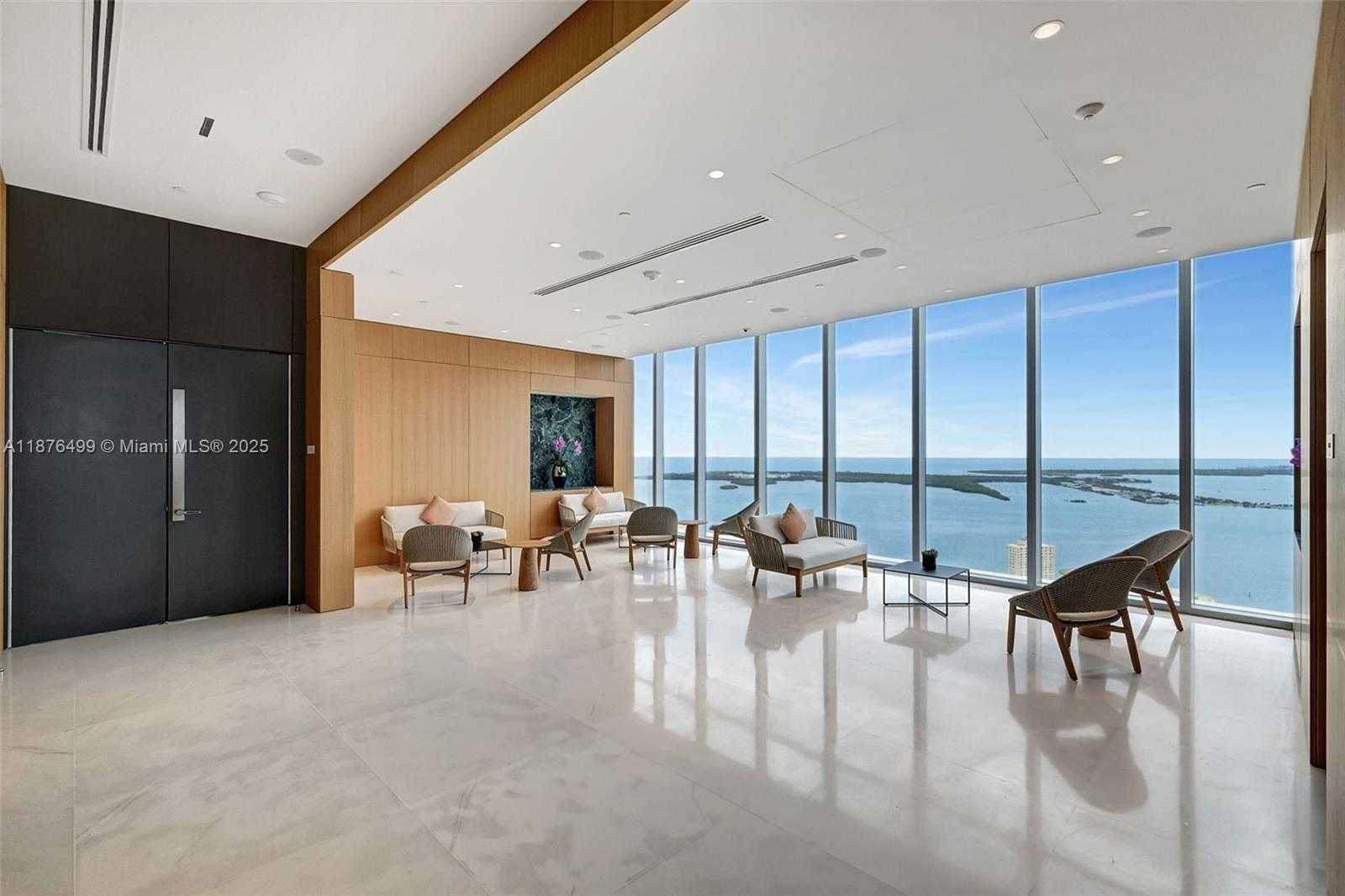 Small Image of 300 BISCAYNE BOULEVARD WAY #2402E, Miami Number 31