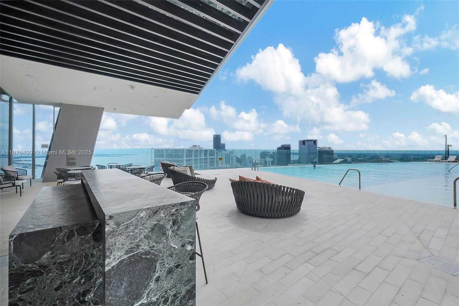 Small Image of 300 BISCAYNE BOULEVARD WAY #2402E, Miami Number 8