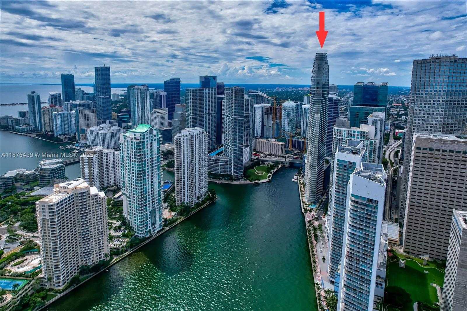 Small Image of 300 BISCAYNE BOULEVARD WAY #2402E, Miami Number 81