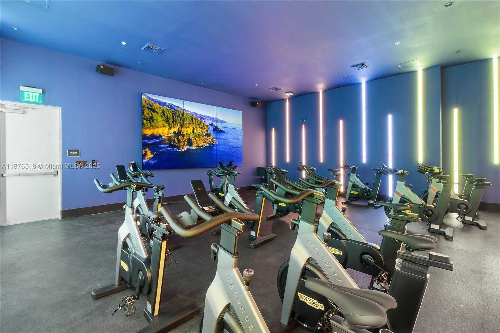 Imagen de Pequeño Objeto