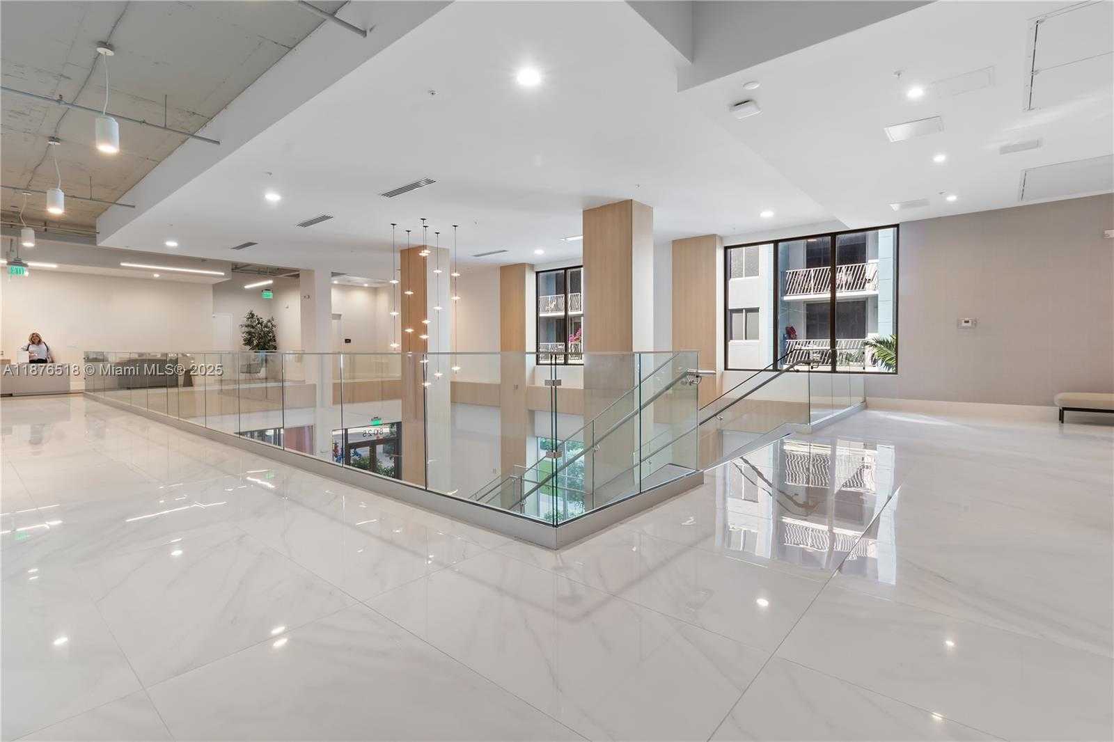 Imagen de Pequeño Objeto