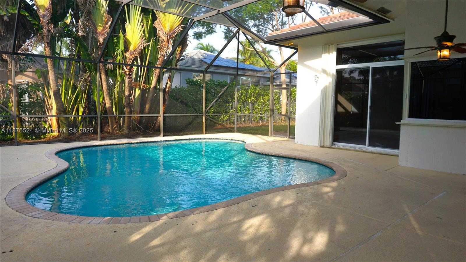 Small Image of 2524 EAGLE RUN CT, Weston Number 23