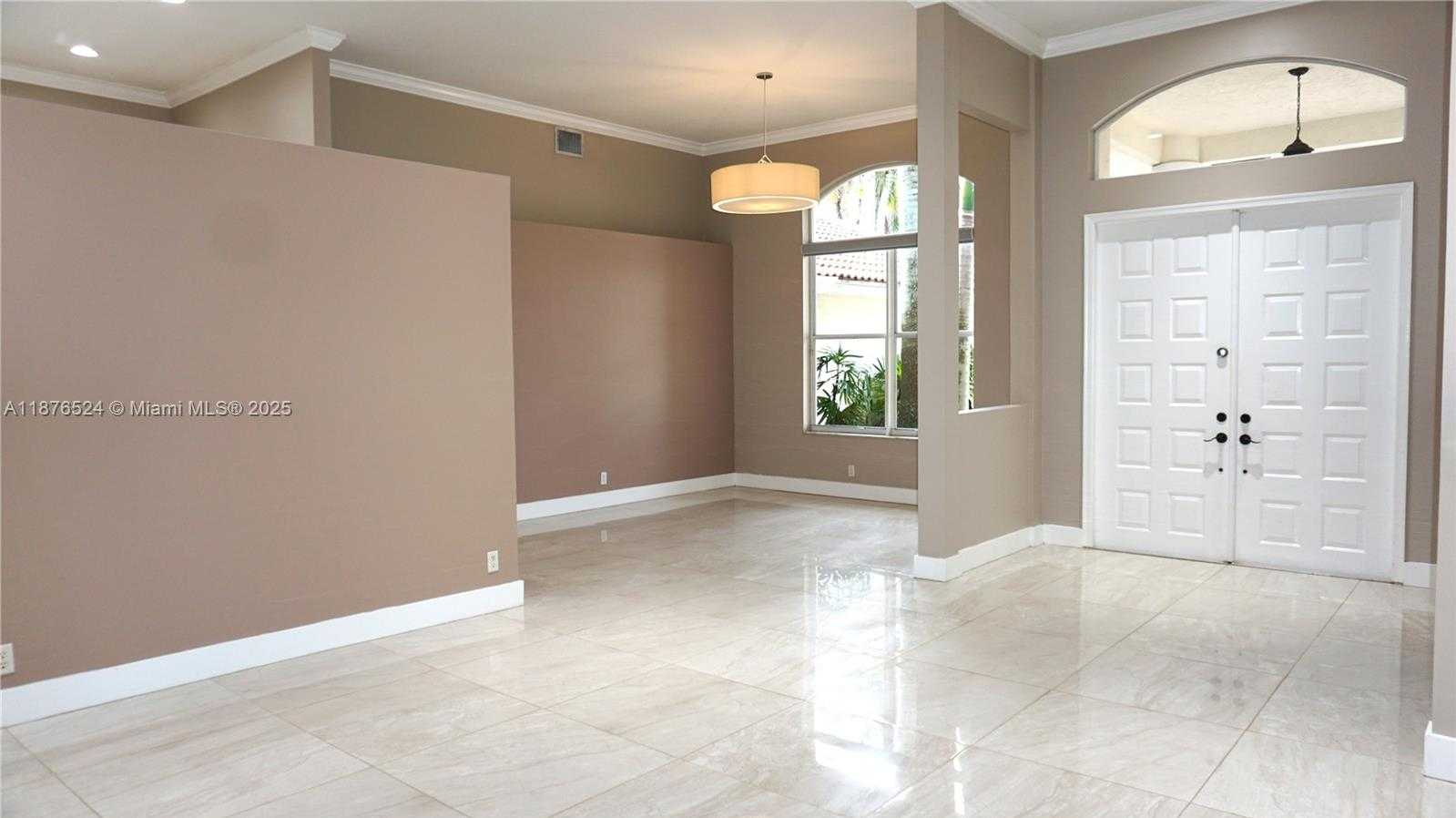 Small Image of 2524 EAGLE RUN CT, Weston Number 9