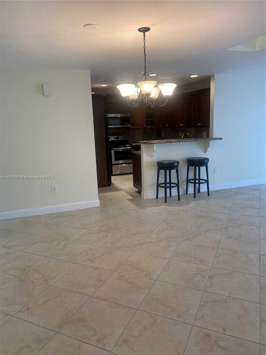 Small Image of 8108 SOUTH WEST 81ST PL, Miami Number 9