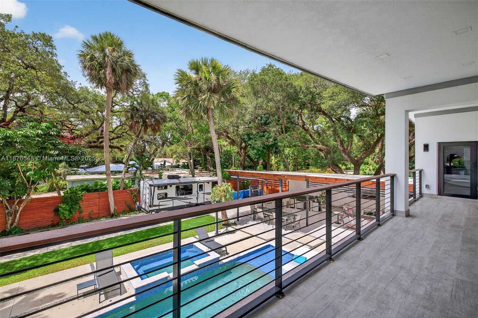 Small Image of 3000 RIVERLAND RD, Fort Lauderdale Number 19