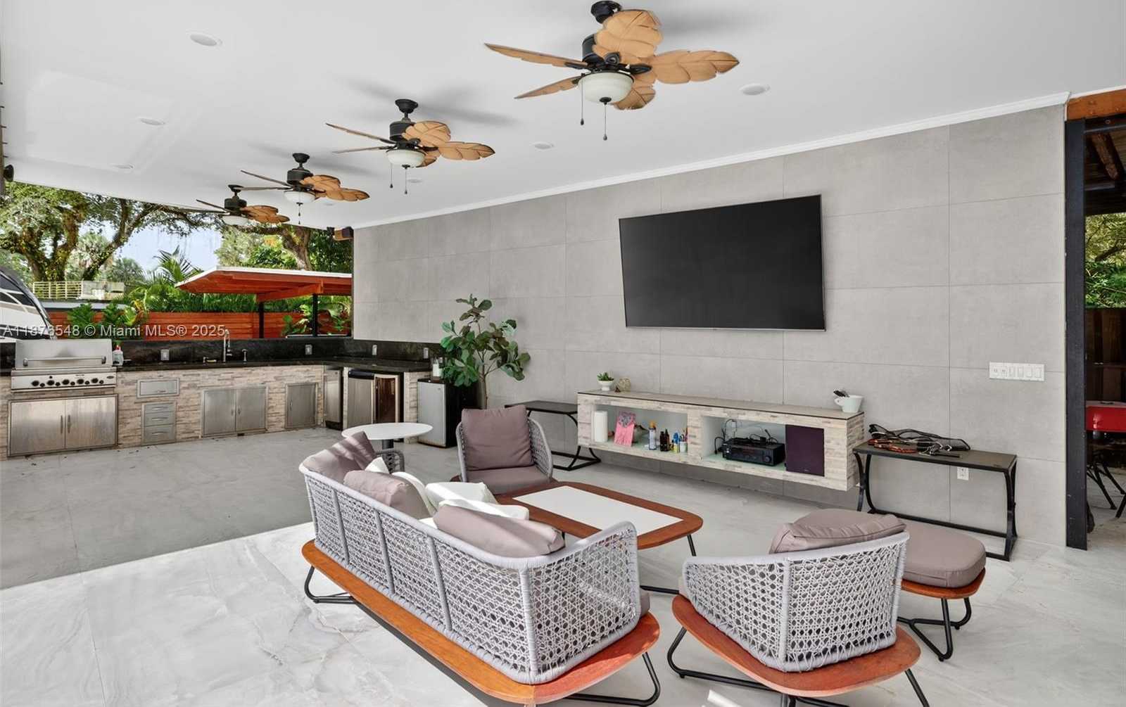 Small Image of 3000 RIVERLAND RD, Fort Lauderdale Number 36
