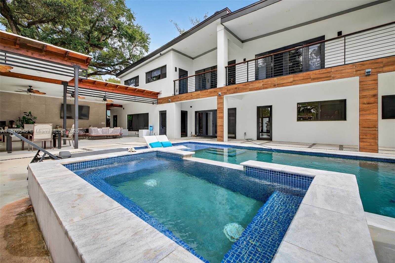 Small Image of 3000 RIVERLAND RD, Fort Lauderdale Number 40