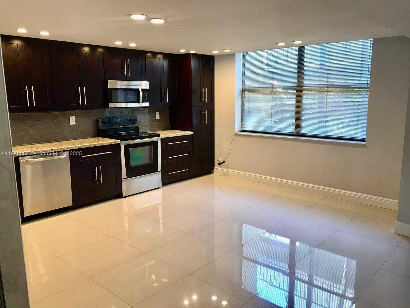 Small Image of 20381 NORTH EAST 30TH AVE #206-7, Aventura Number 4