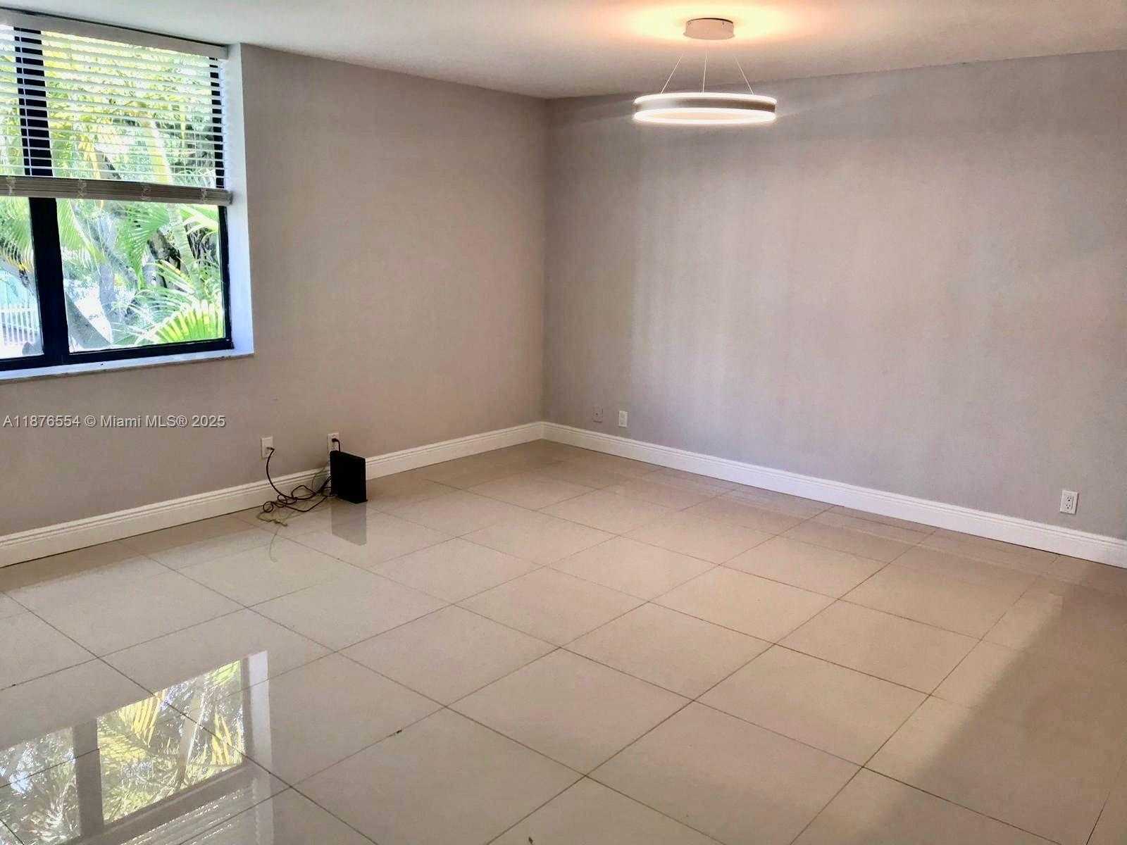 Small Image of 20381 NORTH EAST 30TH AVE #206-7, Aventura Number 8