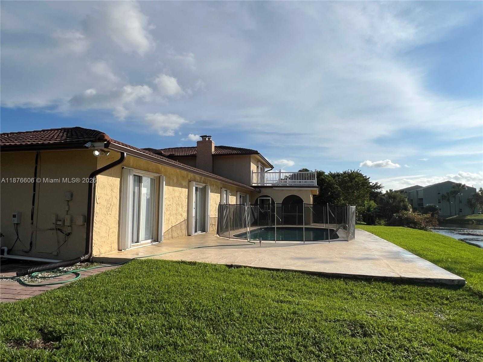 Small Image of 9030 NORTH WEST 32ND ST, Coral Springs Number 28