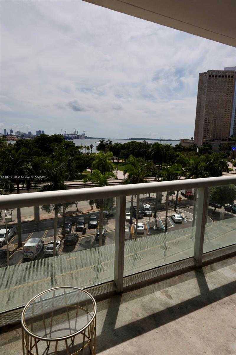 Small Image of 50 BISCAYNE BLVD #606, Miami Number 16