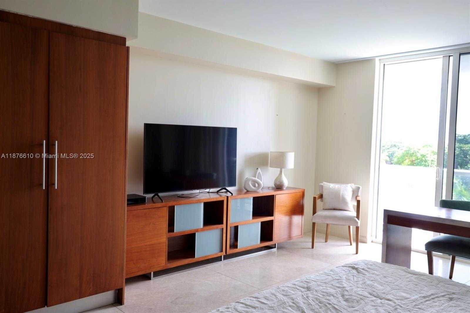 Small Image of 50 BISCAYNE BLVD #606, Miami Number 8