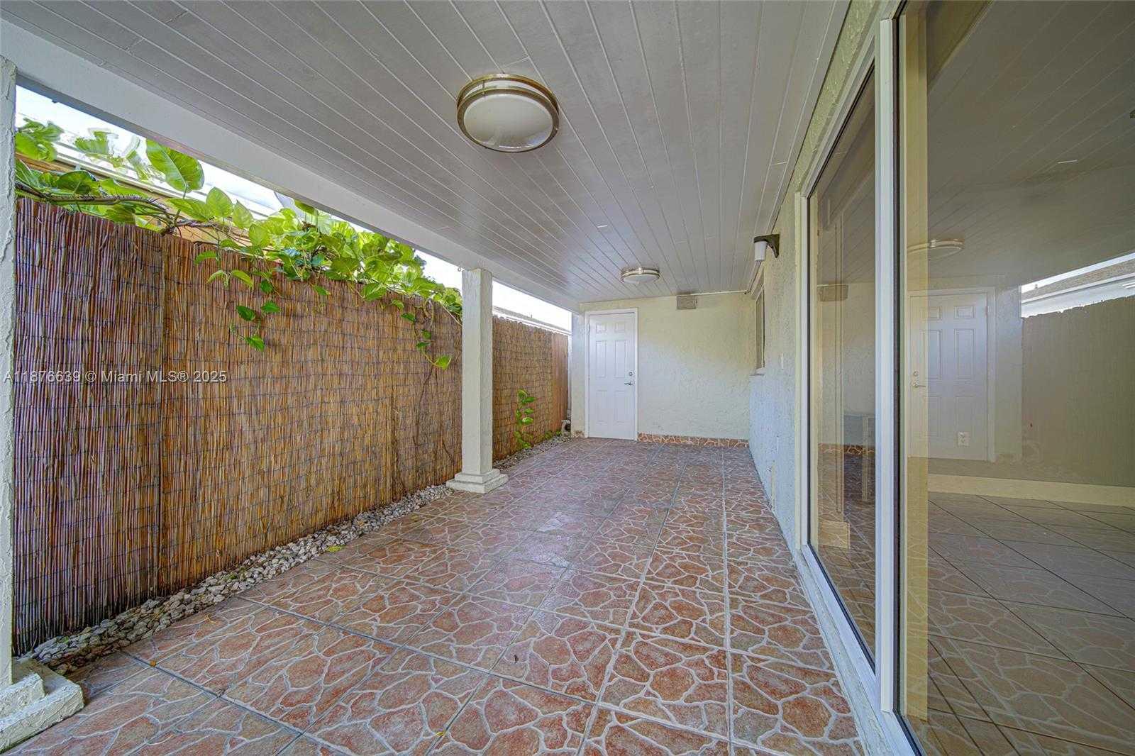 Small Image of 621 SOUTH WEST 99TH PL, Miami Number 23