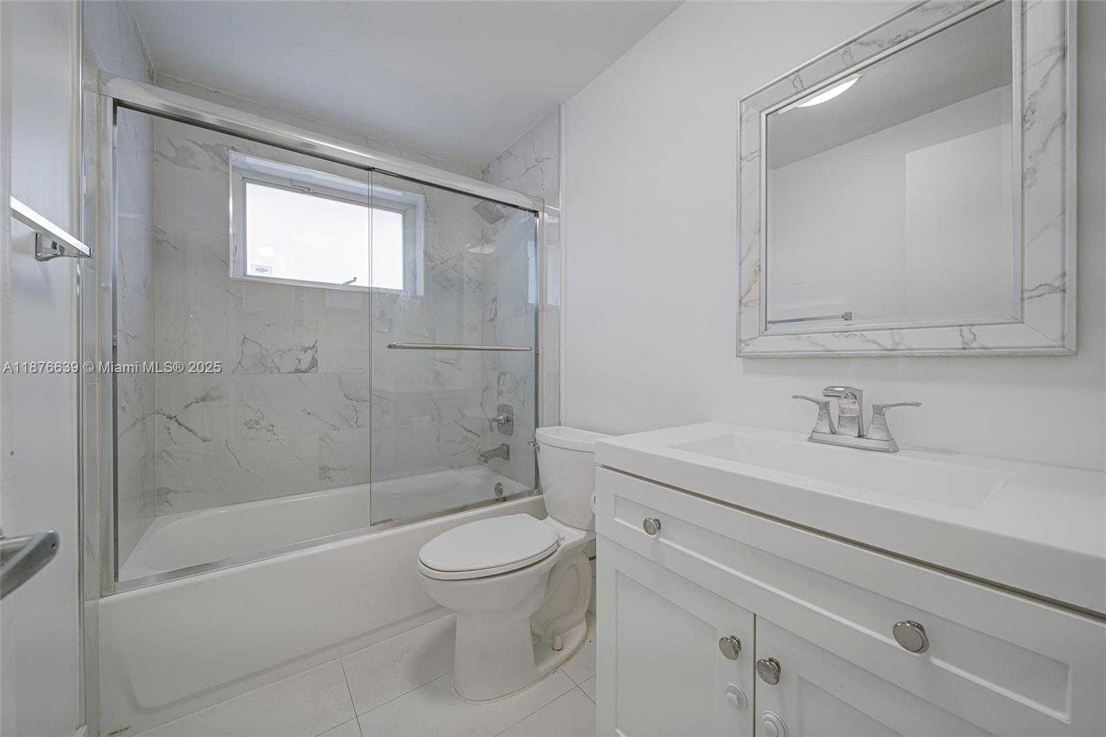 Small Image of 621 SOUTH WEST 99TH PL, Miami Number 4