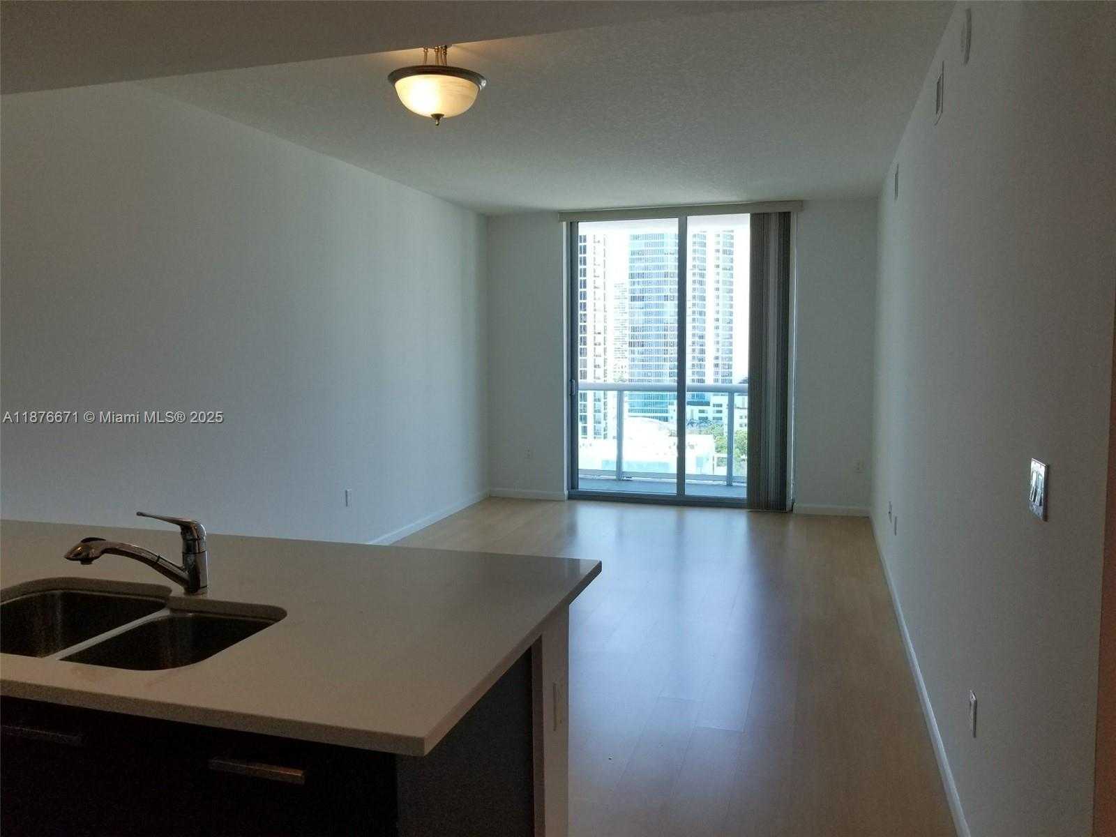 Small Image of 333 NORTH EAST 24TH ST #1411, Miami Number 3