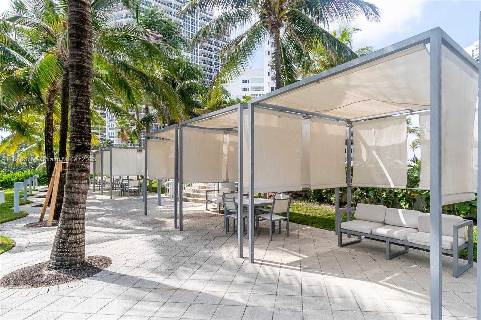 Small Image of 10275 COLLINS AVE #720, Bal Harbour Number 32