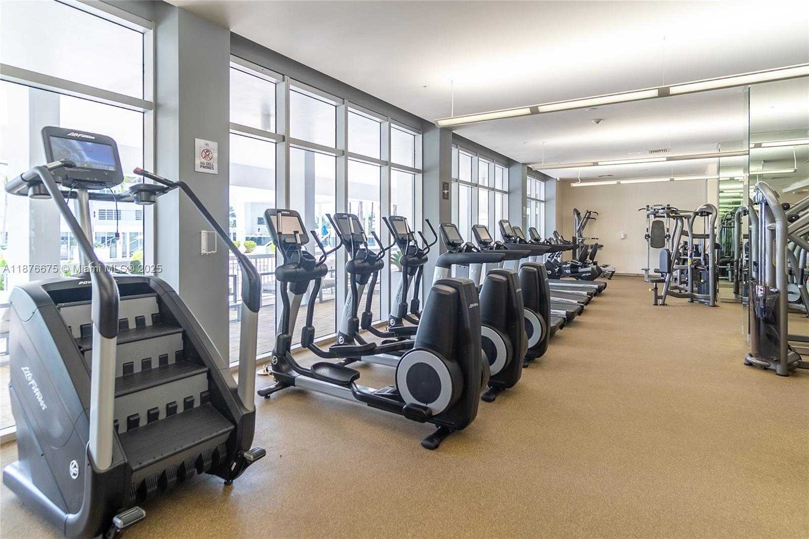 Small Image of 10275 COLLINS AVE #720, Bal Harbour Number 33