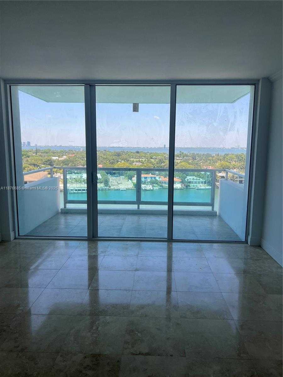Small Image of 5101 COLLINS AVE #14T, Miami Beach Number 8