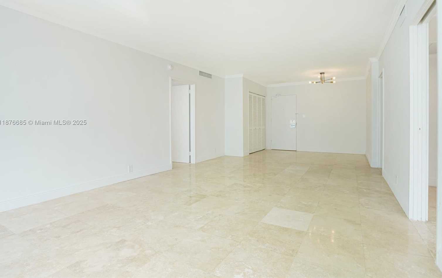 Small Image of 5101 COLLINS AVE #14T, Miami Beach Number 9
