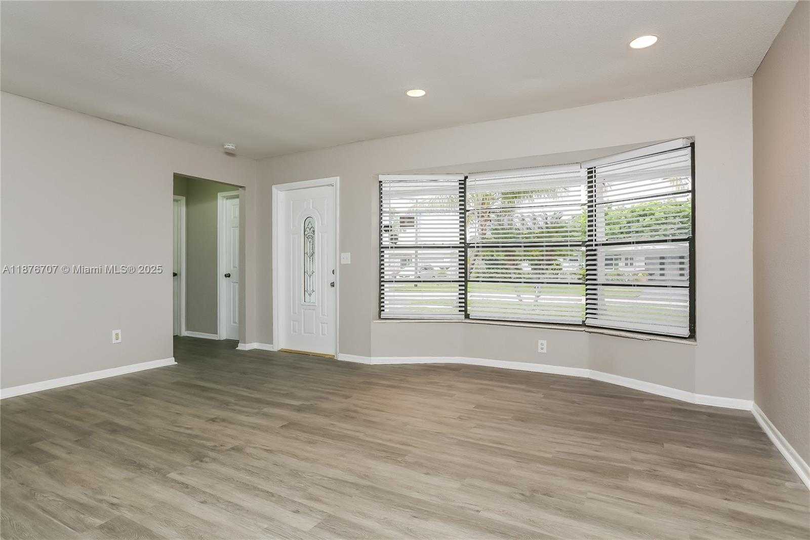 Small Image of 5011 NORTH WEST 17TH ST, Lauderhill Number 4