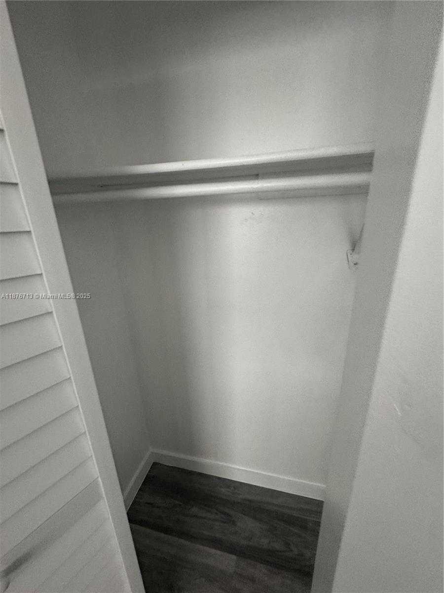 Small Image of 2515 POLK ST #10, Hollywood Number 22