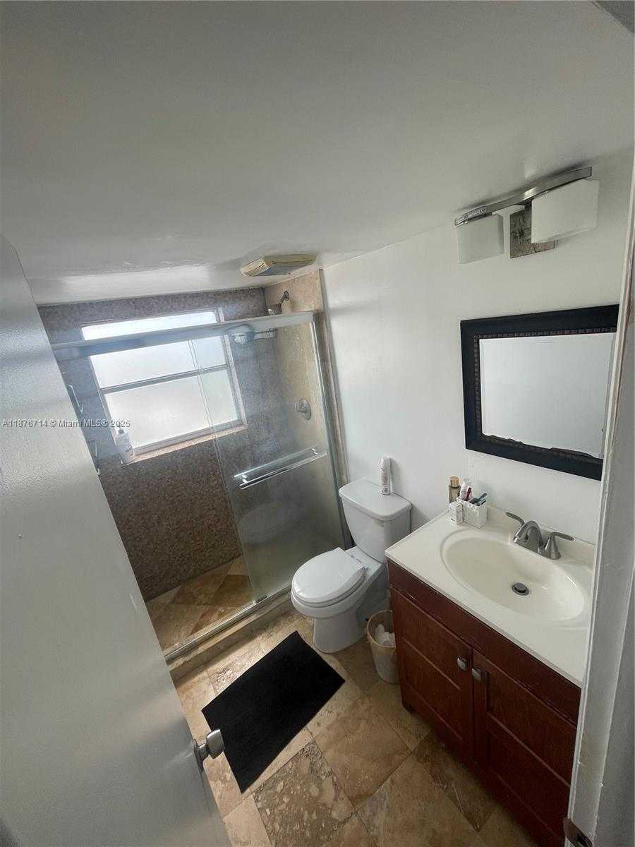 Small Image of 1881 WASHINGTON AVE #15C, Miami Beach Number 9