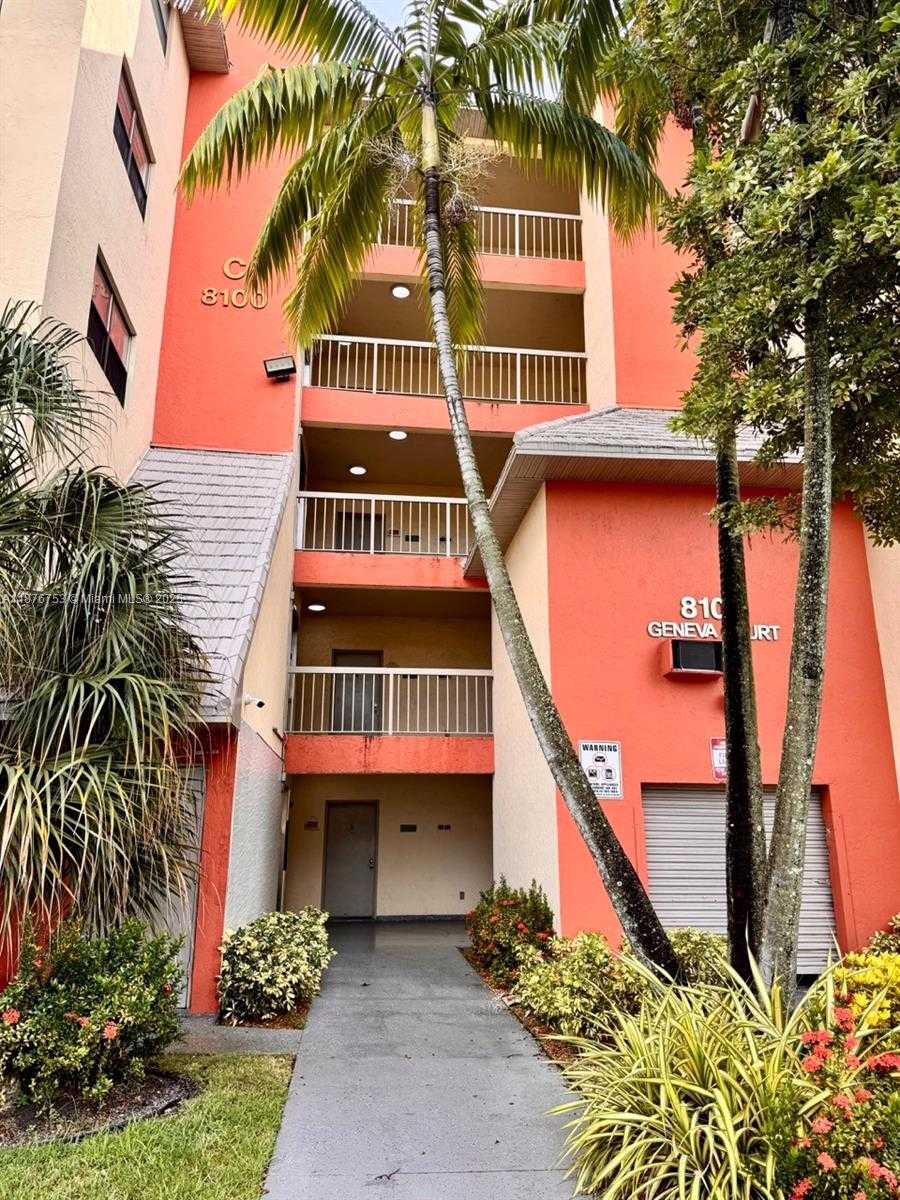 Small Image of 8100 GENEVA CT #333, Doral Number 2