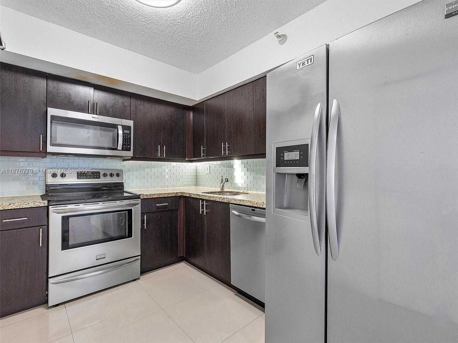 Small Image of 3300 NORTH EAST 191ST ST #717, Aventura Number 12