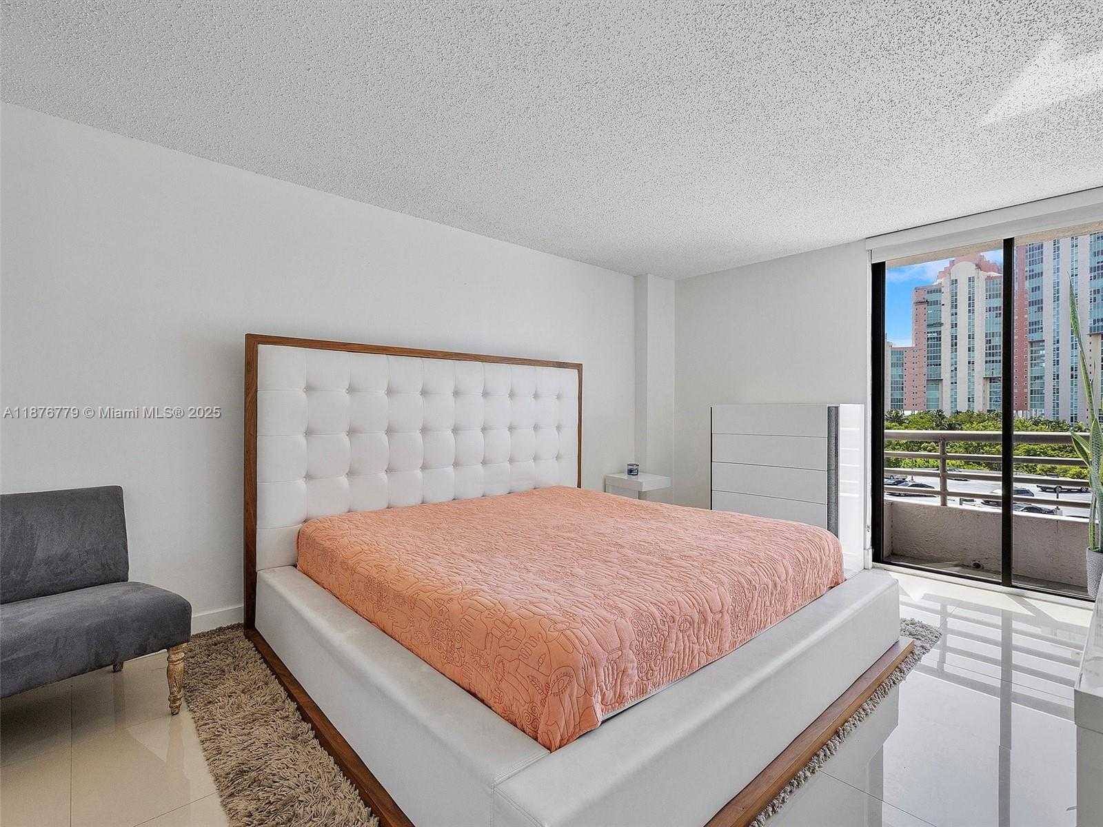 Small Image of 3300 NORTH EAST 191ST ST #717, Aventura Number 13