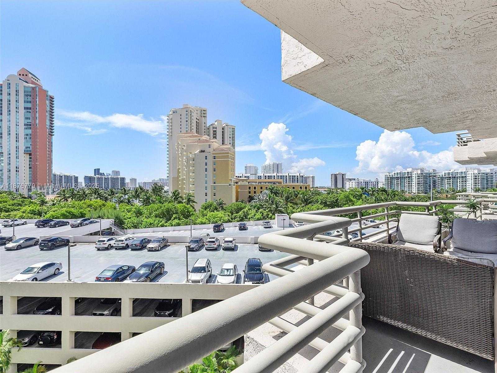 Small Image of 3300 NORTH EAST 191ST ST #717, Aventura Number 24
