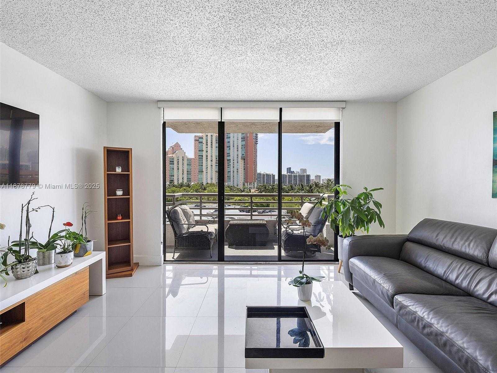 Small Image of 3300 NORTH EAST 191ST ST #717, Aventura Number 9